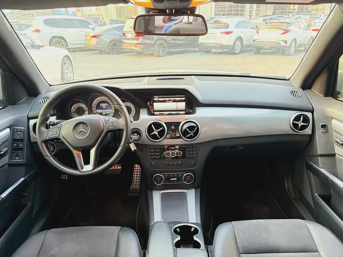 2015 Mercedes-Benz GLK 350 4Matic - Japanese Specs - Pristine Condition-11-11