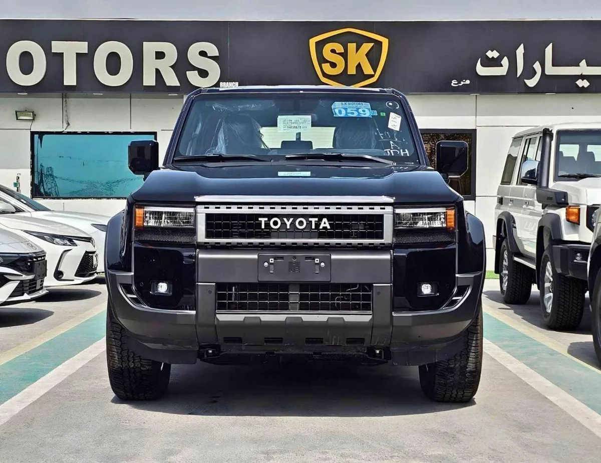 Toyota Prado VXR ALL ROUNDER || MID OPTION || 2.4L PETROL V4 || LETHAER WITH DRIVER PWR SEAT || COOL BOX (CODE#PP-1-0