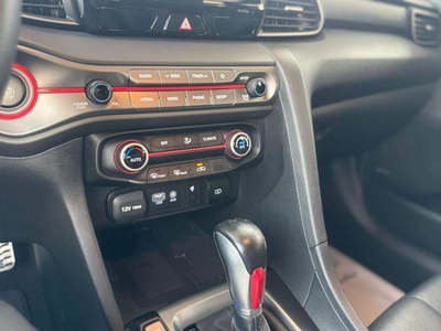 Hyundai Veloster Turbo GDI Turbo 1.6L-11