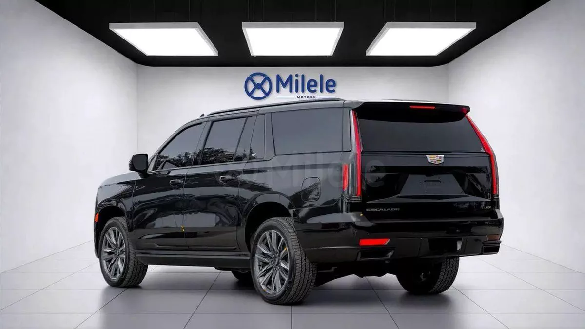 Cadillac Escalade  5TH GEN | 2-YEAR WARRANTY + SERVICE AVAILABLE | IN-HOUSE FINANCING | 0% DOWNPAYMENT (BANK)-5-0