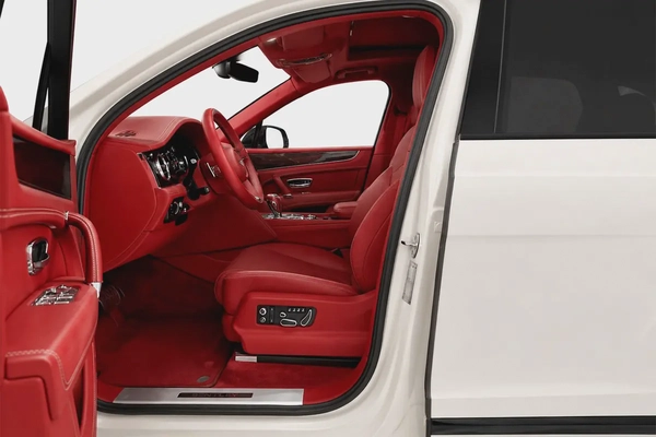 Bentley Bentayga 2019 | V8 Twin-Turbo | GCC Specs | Excellent Condition