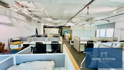 Grosvenor Business Tower, Barsha Heights (Tecom), Dubai-6