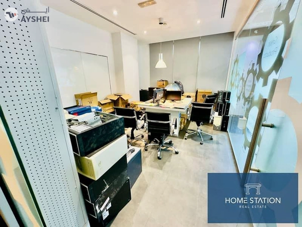 Grosvenor Business Tower, Barsha Heights (Tecom), Dubai