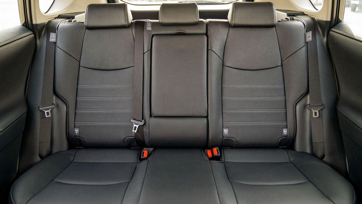 Toyota RAV4 2.0L-4-4