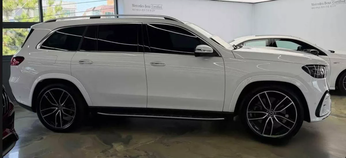 Mercedes Benz GLS580 4MATIC Perfect condition-2-0