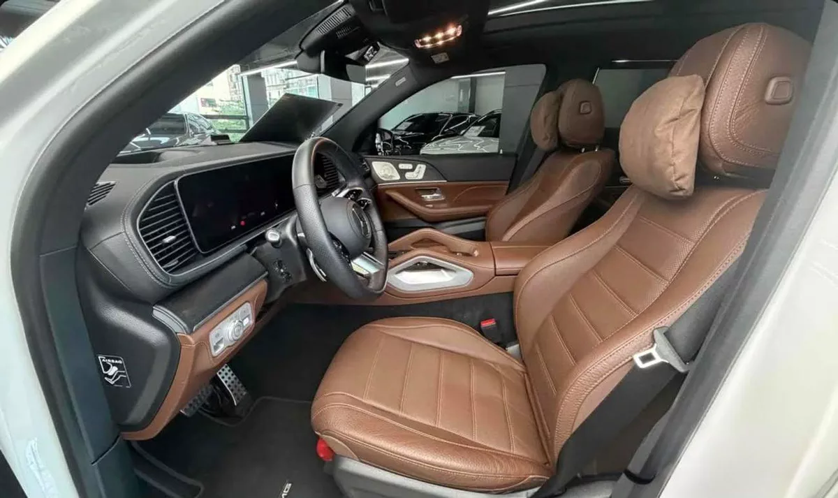 Mercedes Benz GLS580 4MATIC Perfect condition-4-0