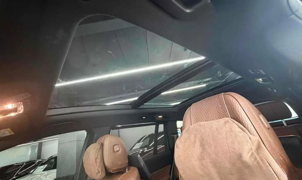Mercedes Benz GLS580 4MATIC Perfect condition-5-0