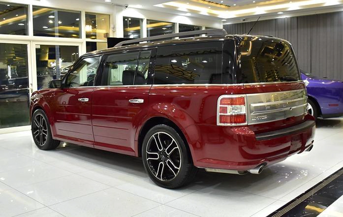 Ford Flex Limited ( 2015 Model ) in Red Color GCC Specs