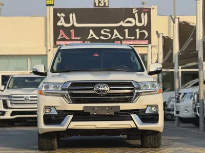 تويوتا لاند كروزر في اكس ار 5.7Toyota Land Cruiser VXR 2021 GCC Specs-0