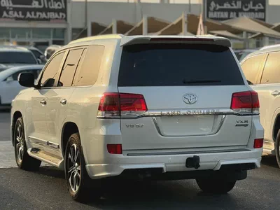 تويوتا لاند كروزر في اكس ار 5.7Toyota Land Cruiser VXR 2021 GCC Specs-9