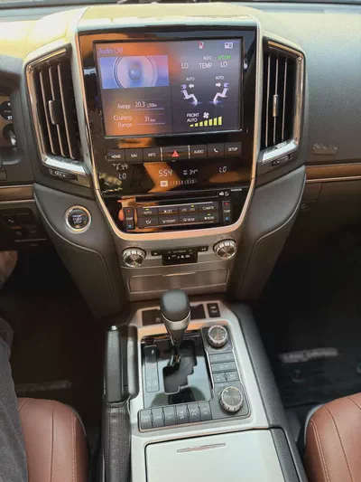 تويوتا لاند كروزر في اكس ار 5.7Toyota Land Cruiser VXR 2021 GCC Specs-17