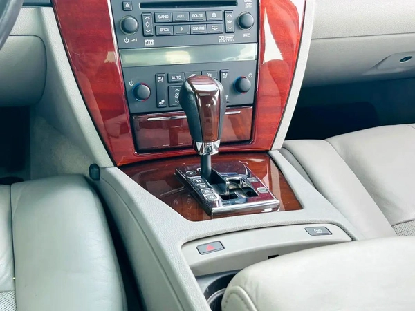 CADILLAC STS | 2006 | LOW MILEAGE CLEAN CAR FRESH JAPAN IMPORT