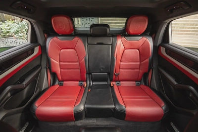 Porsche Cayenne Coupé 2024-14