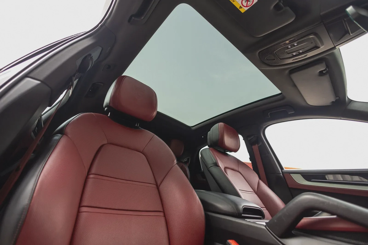 Porsche Cayenne Coupé 2024-11-11