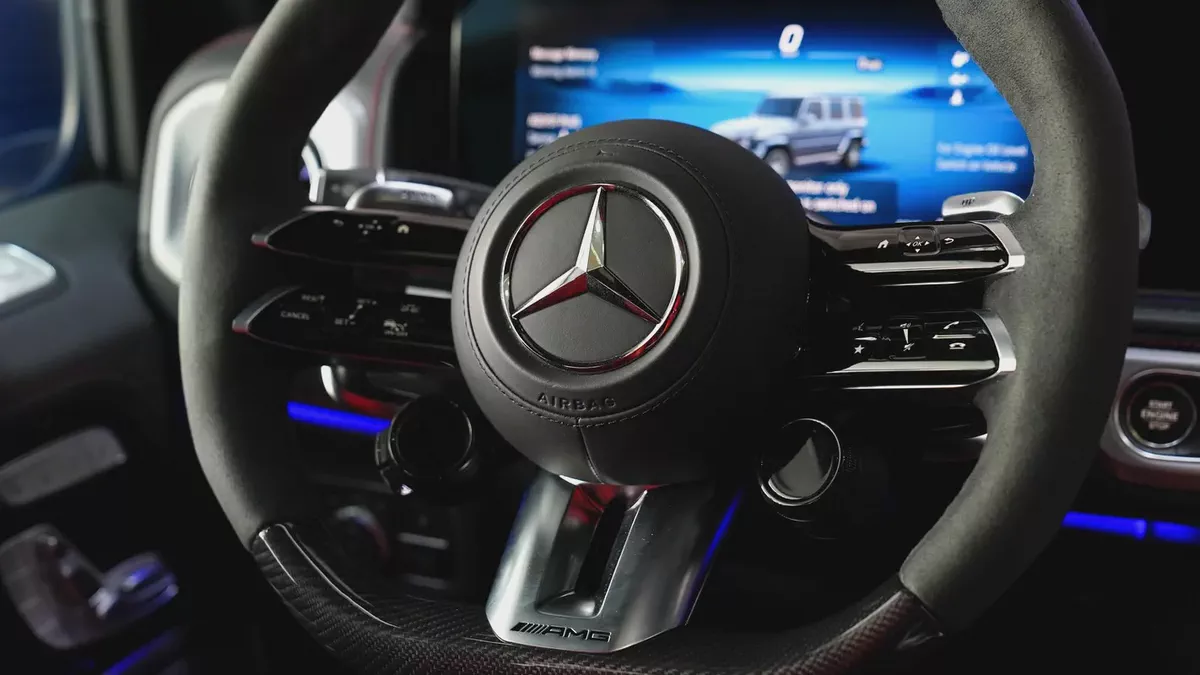 2025 - Mercedes-Benz G63 AMG - Double Night Package for 850,000.00 AED-18-18