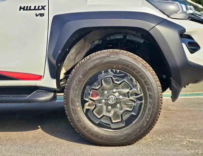 Toyota Hilux GR SPORT WIDE BODY / 4.0L PETROL V6 / OVER FENDER / TRIP TRONIC / 360*CAMERA / DRIVER PWR SEATS WITH-6