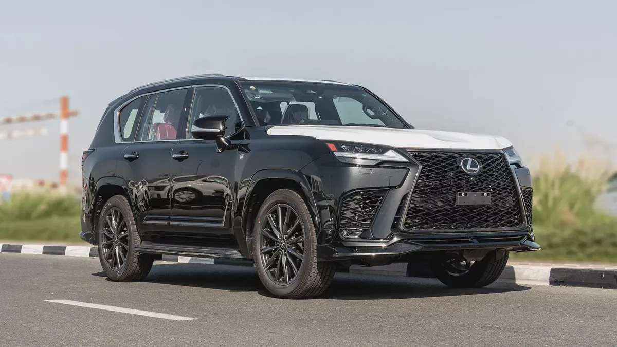 2026 Lexus LX600 F-Sport 3.5L Twin-Turbo AT Petrol (Black-Red)