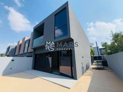 Luxurious brand new 3 bedroom villa in robinia just in 155k-8