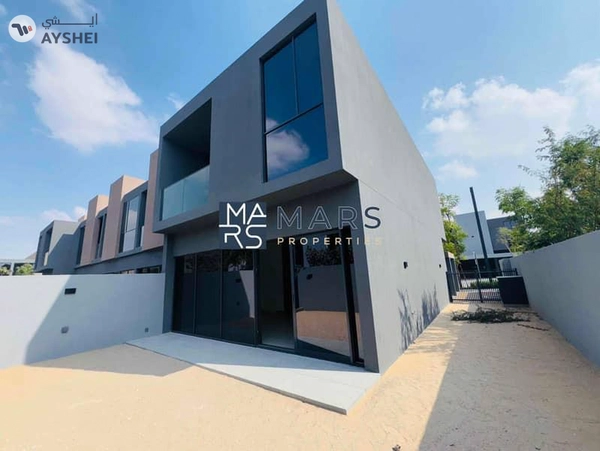 Luxurious brand new 3 bedroom villa in robinia just in 155k