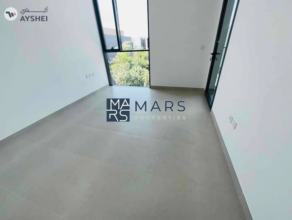 Luxurious brand new 3 bedroom villa in robinia just in 155k