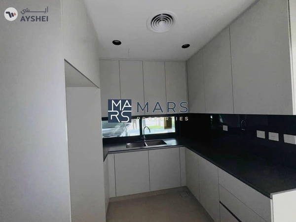 Luxurious brand new 3 bedroom villa in robinia just in 155k