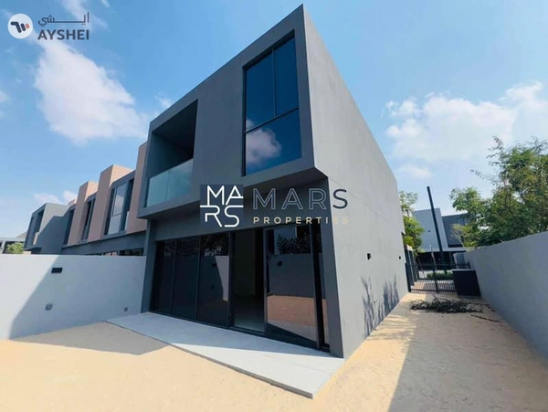 Luxurious brand new 3 bedroom villa in robinia just in 155k