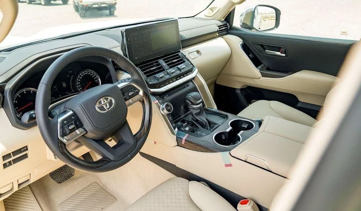 Toyota Land Cruiser VXR LLC300 VXR 3.5L TWIN TURBO MY2025-9-0