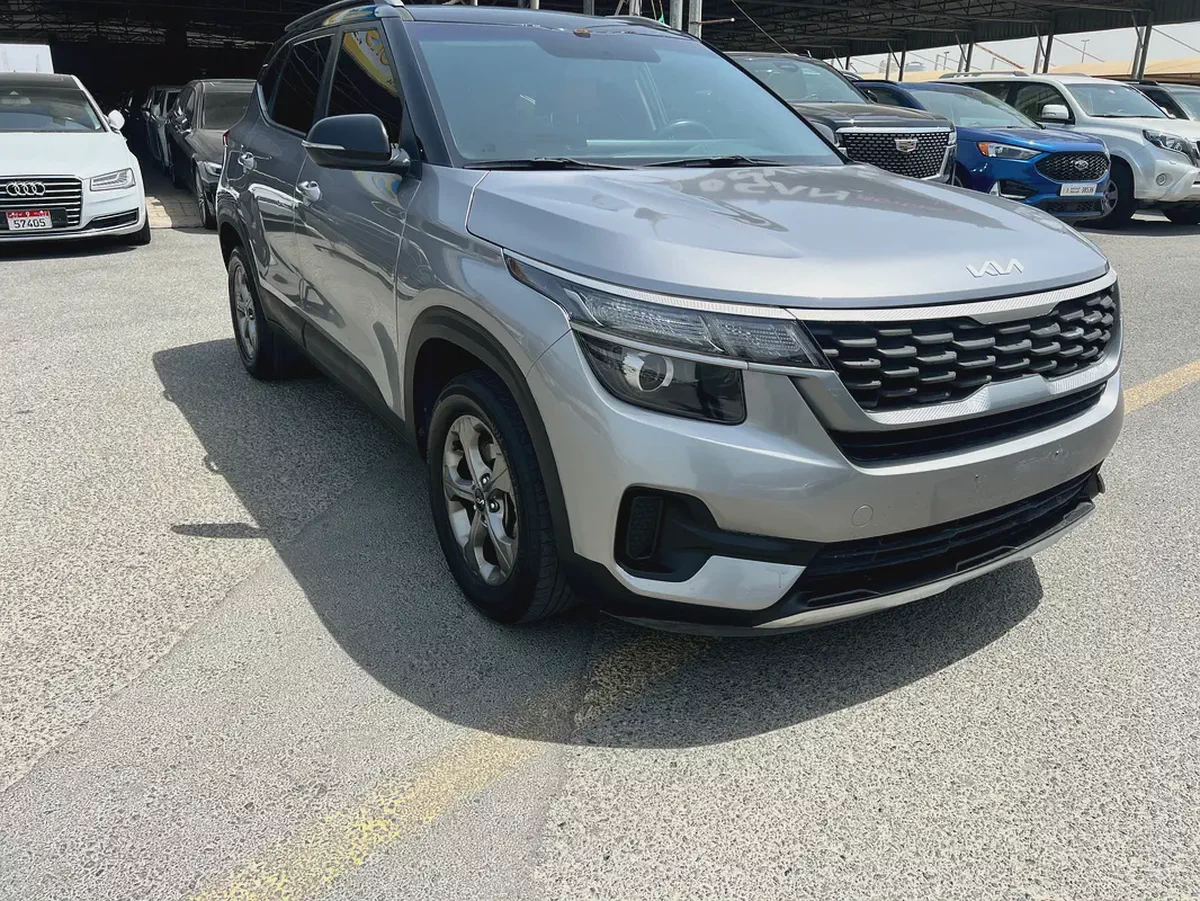 2023 Kia Seltos EX | GCC Specs | Low Mileage | Warranty-3-3