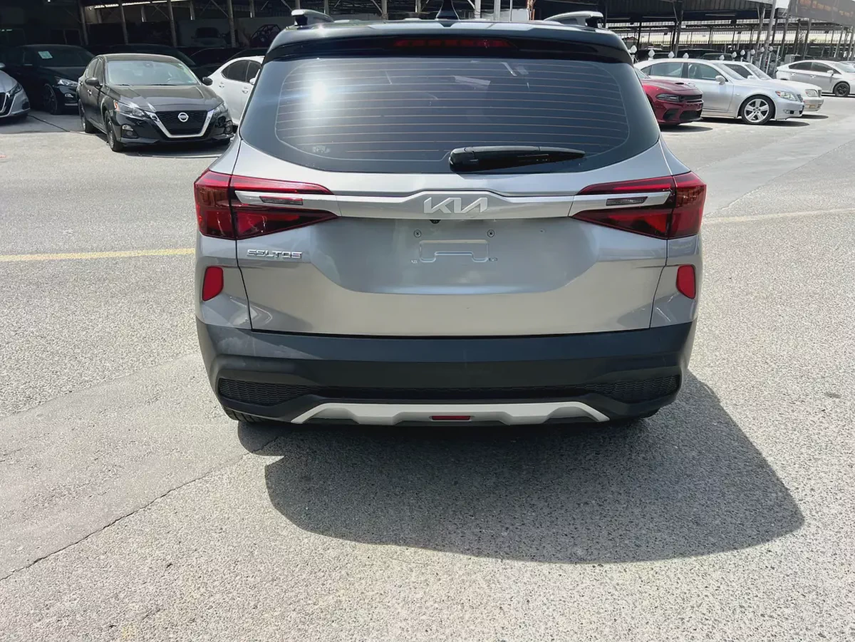 2023 Kia Seltos EX | GCC Specs | Low Mileage | Warranty-6-6