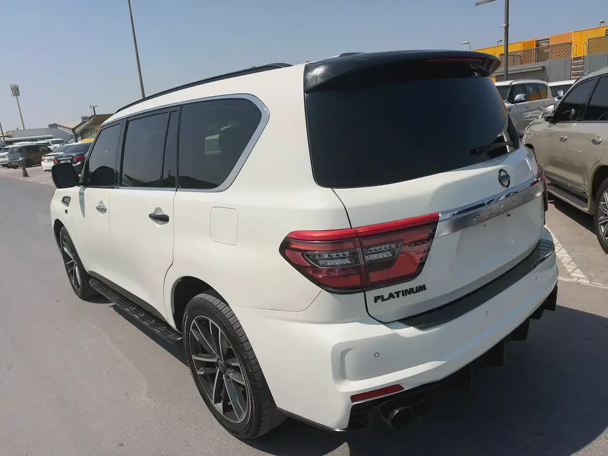2015 Nissan Patrol SE GCC Specs look 2024-8-8