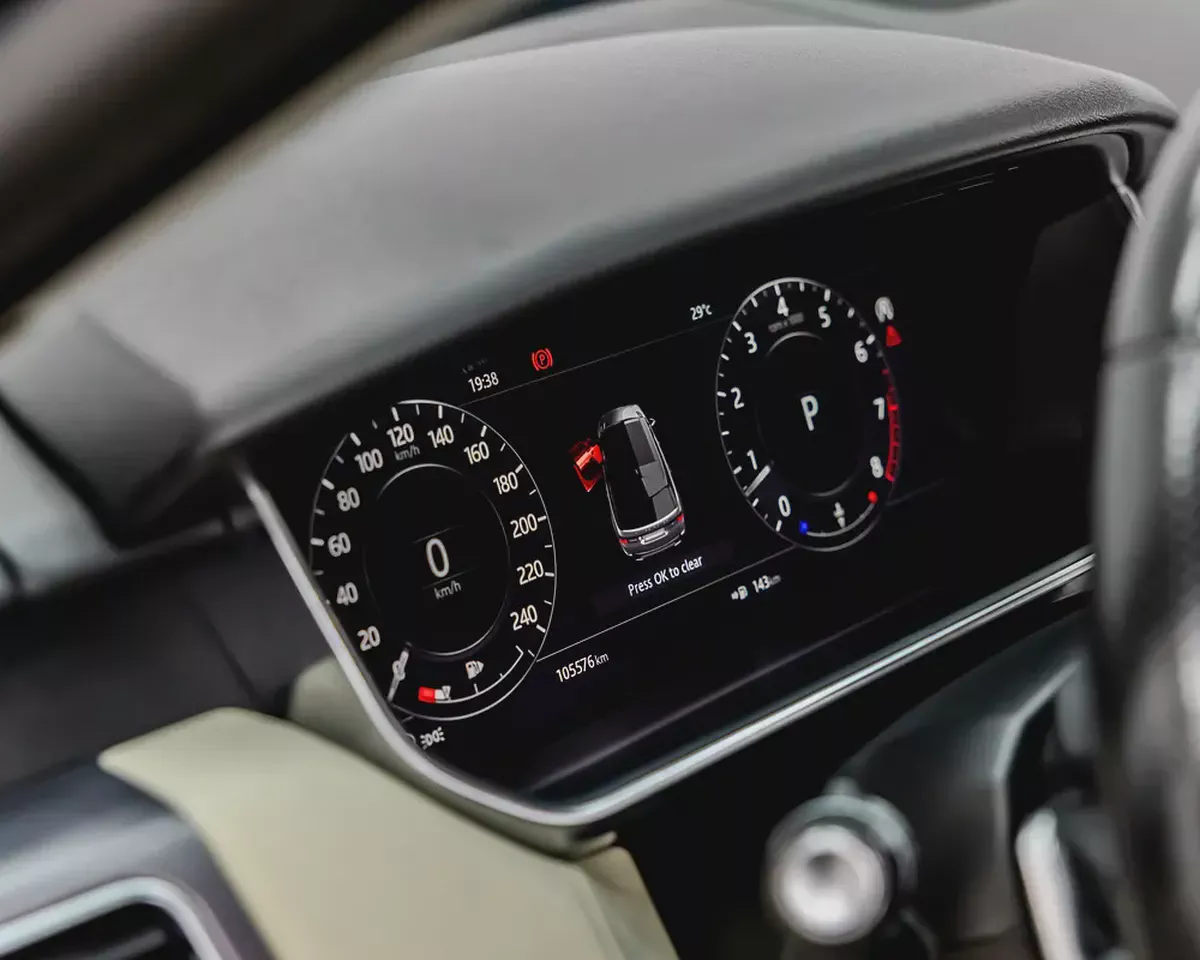 RANGE ROVER SPORT SE - V6 - 2018 - GCC - GOOD CONDITION-8-8