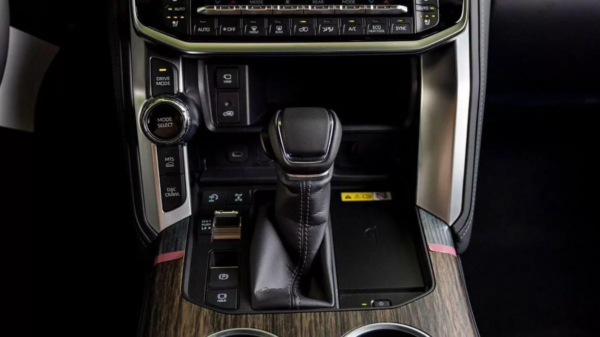 Toyota Land Cruiser VXR 3.3 VXR FULL OPTION 2025-22-0