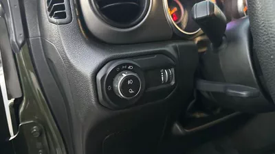 Jeep Gladiator Willys Manual transmission | USA Specs-5
