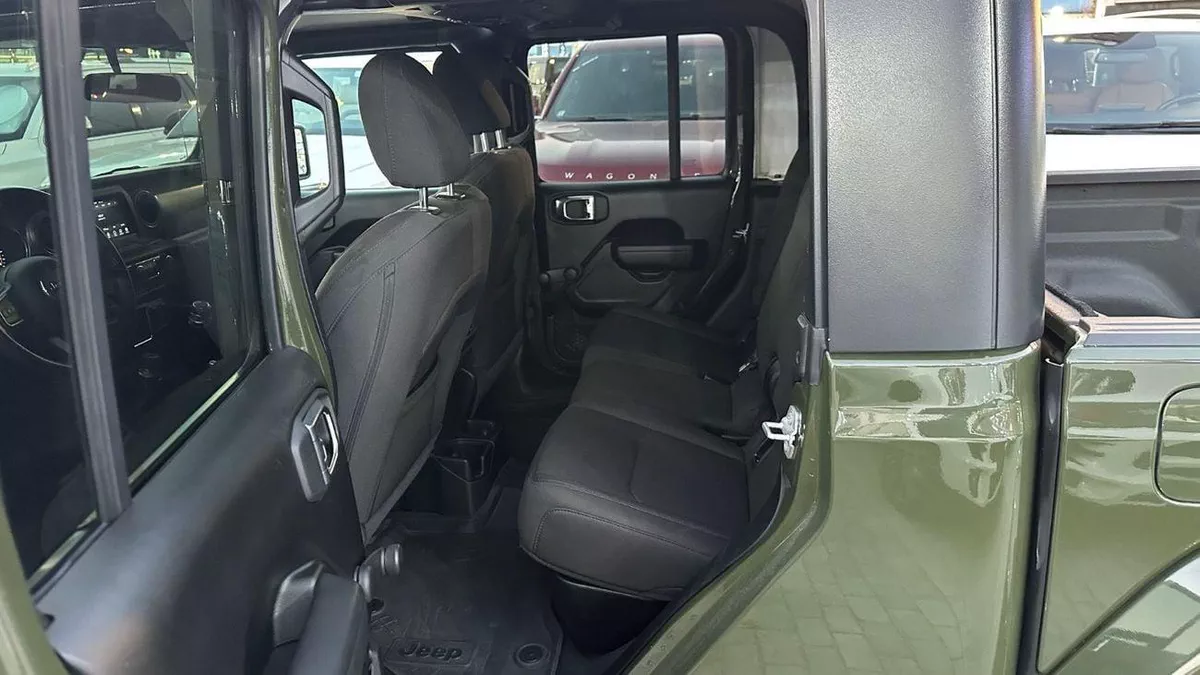 Jeep Gladiator Willys Manual transmission | USA Specs-14-0