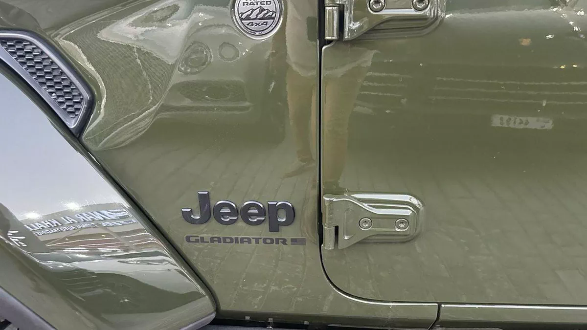 Jeep Gladiator Willys Manual transmission | USA Specs-18-0