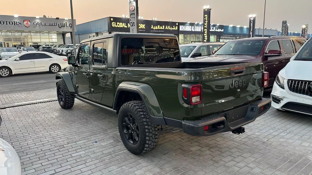 Jeep Gladiator Willys Manual transmission | USA Specs-21-0