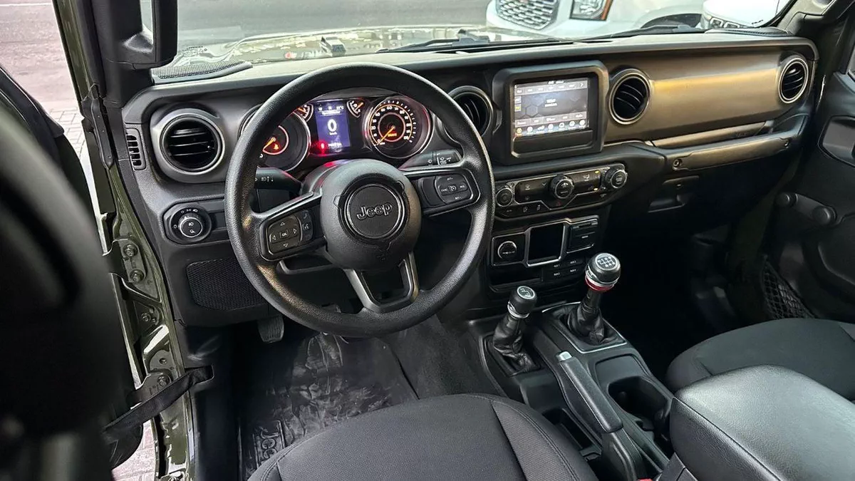 Jeep Gladiator Willys Manual transmission | USA Specs-6-0
