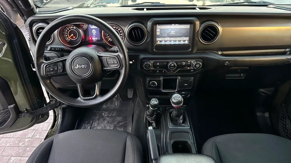 Jeep Gladiator Willys Manual transmission | USA Specs-7-0