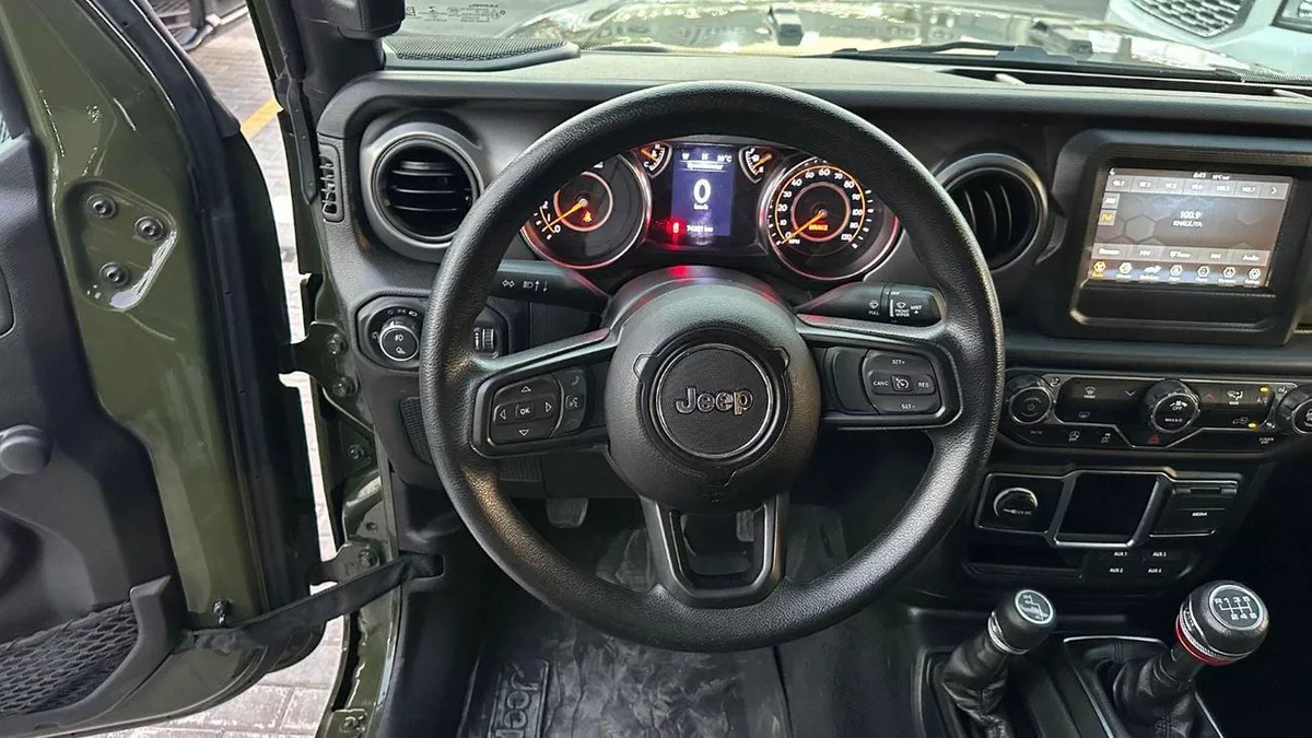 Jeep Gladiator Willys Manual transmission | USA Specs-8-0