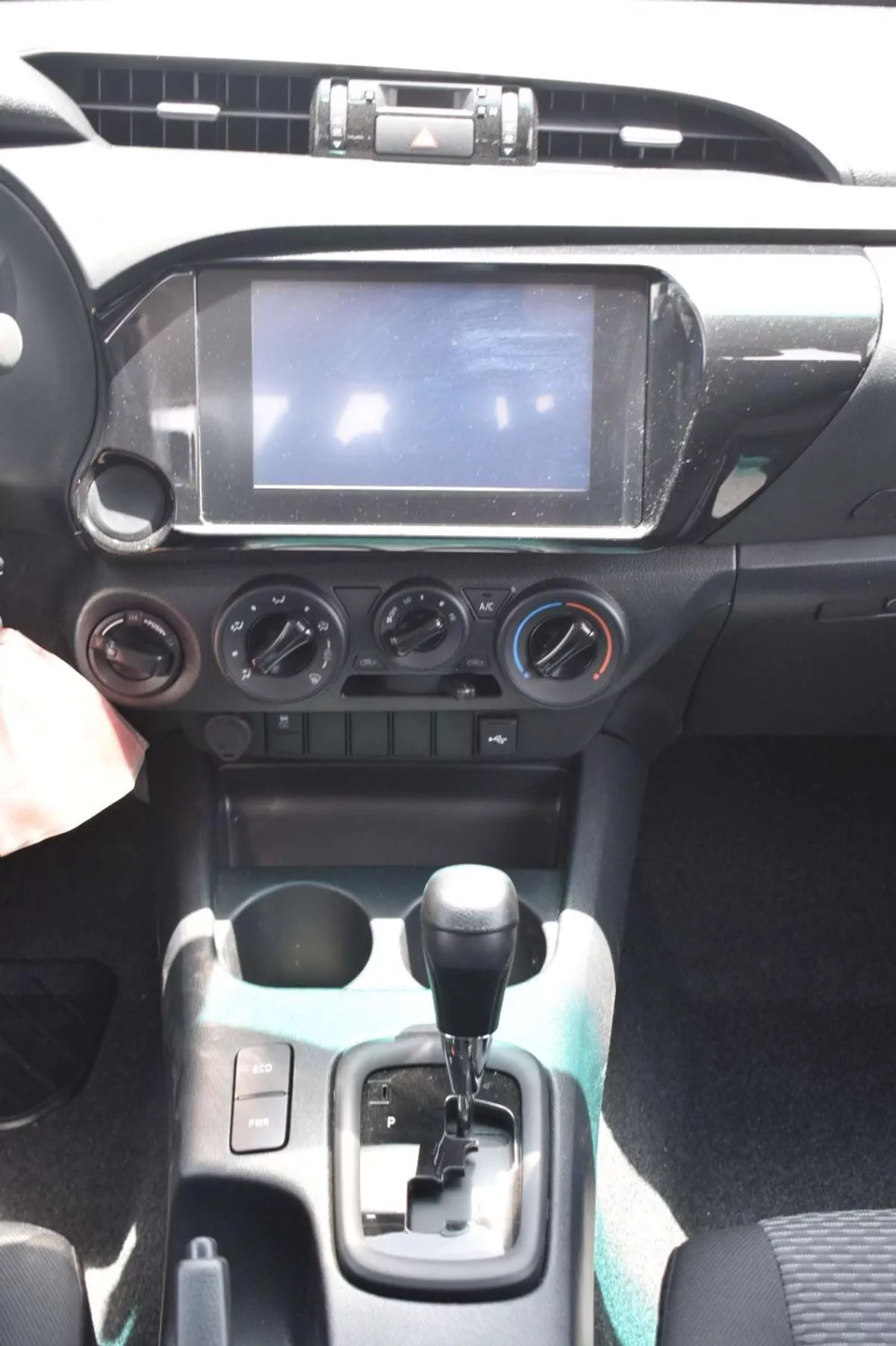 Toyota Hilux GL-5-0