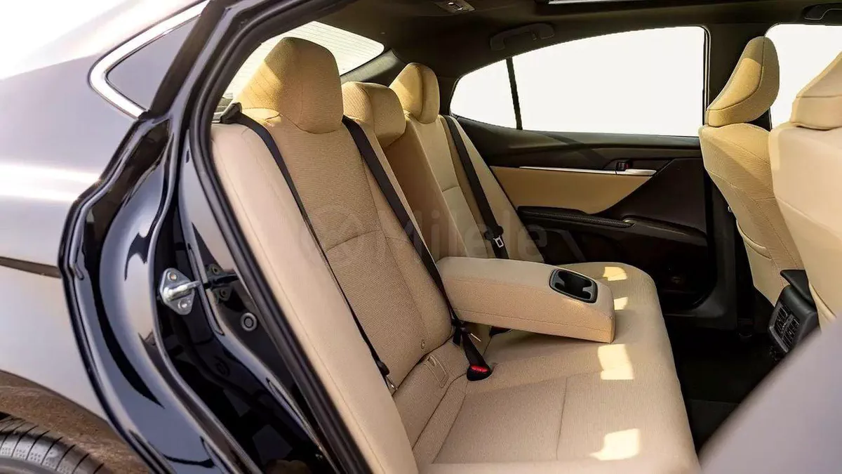 Toyota Camry LE | 2-YEAR WARRANTY + SERVICE AVAILABLE | IN-HOUSE FINANCING | 0% DOWNPAYMENT (BANK)-17-0