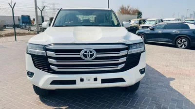 Toyota Land Cruiser GXR 3.5L-3