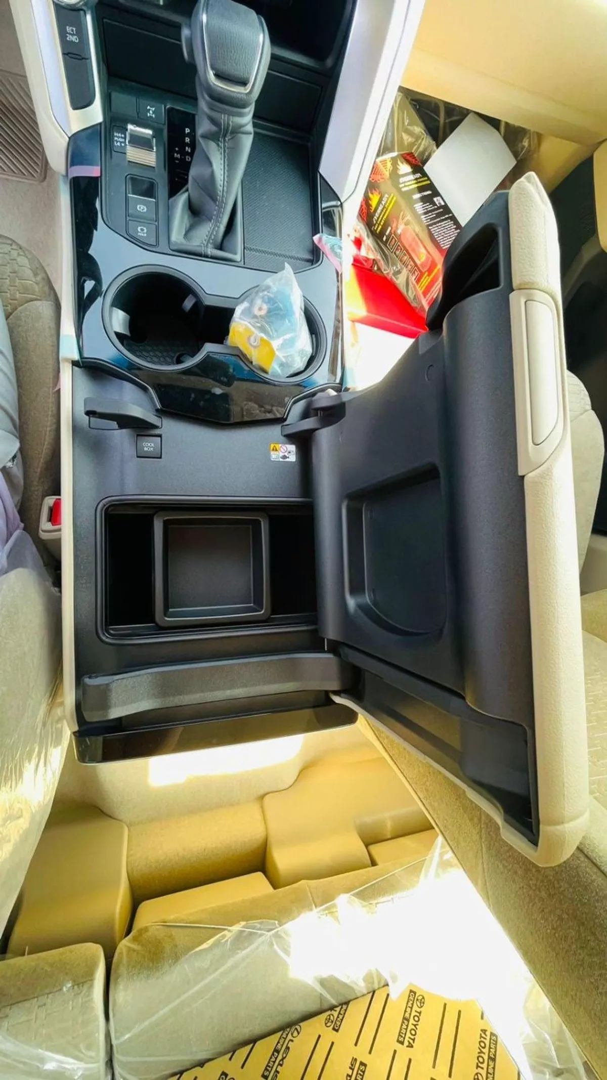 Toyota Land Cruiser GXR 3.5L-9-0