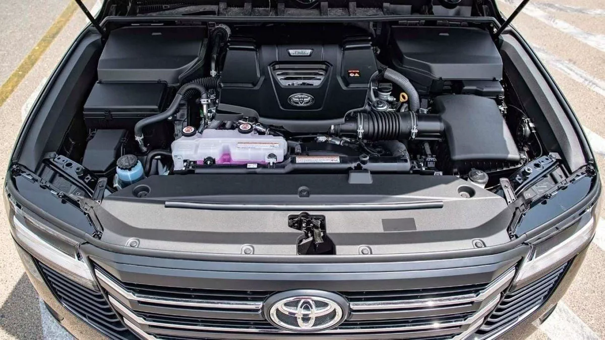 Toyota Land Cruiser GXR LAND CRUISER GXR 3.3L DIESEL-19-0