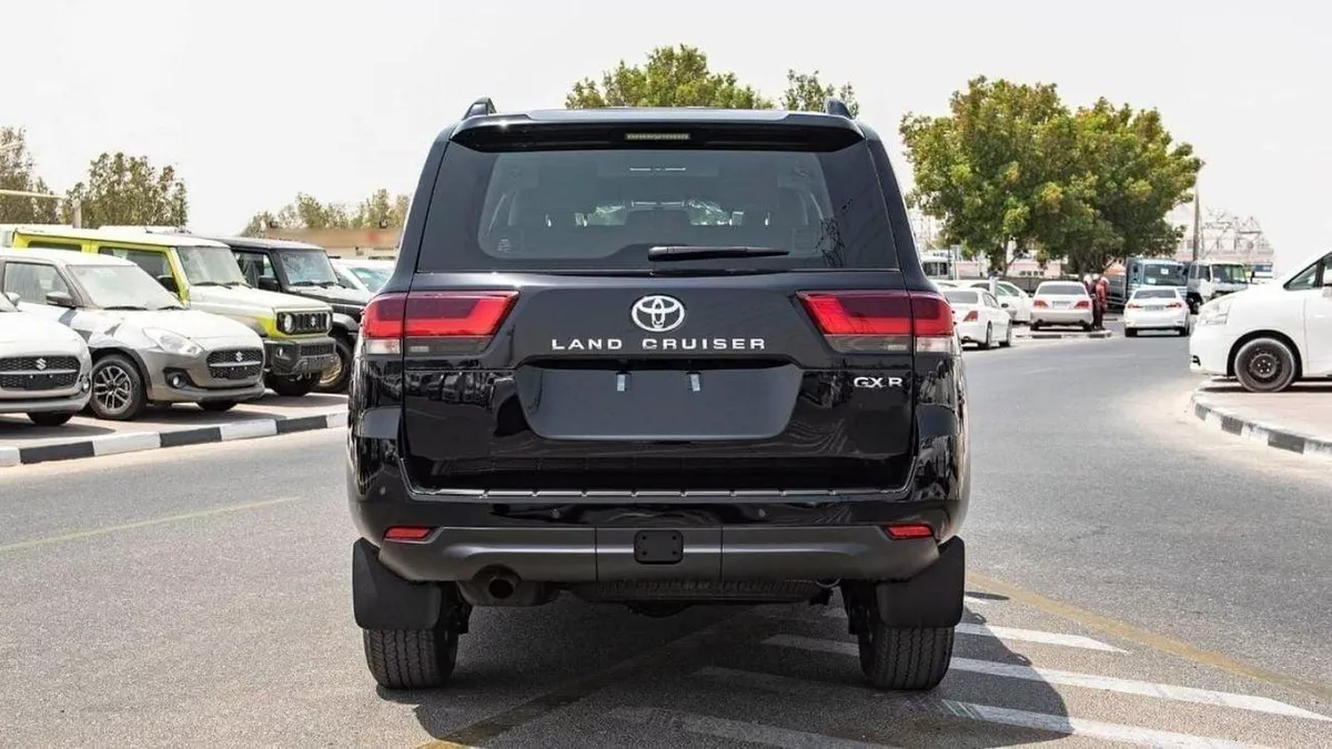 Toyota Land Cruiser GXR LAND CRUISER GXR 3.3L DIESEL-7-0