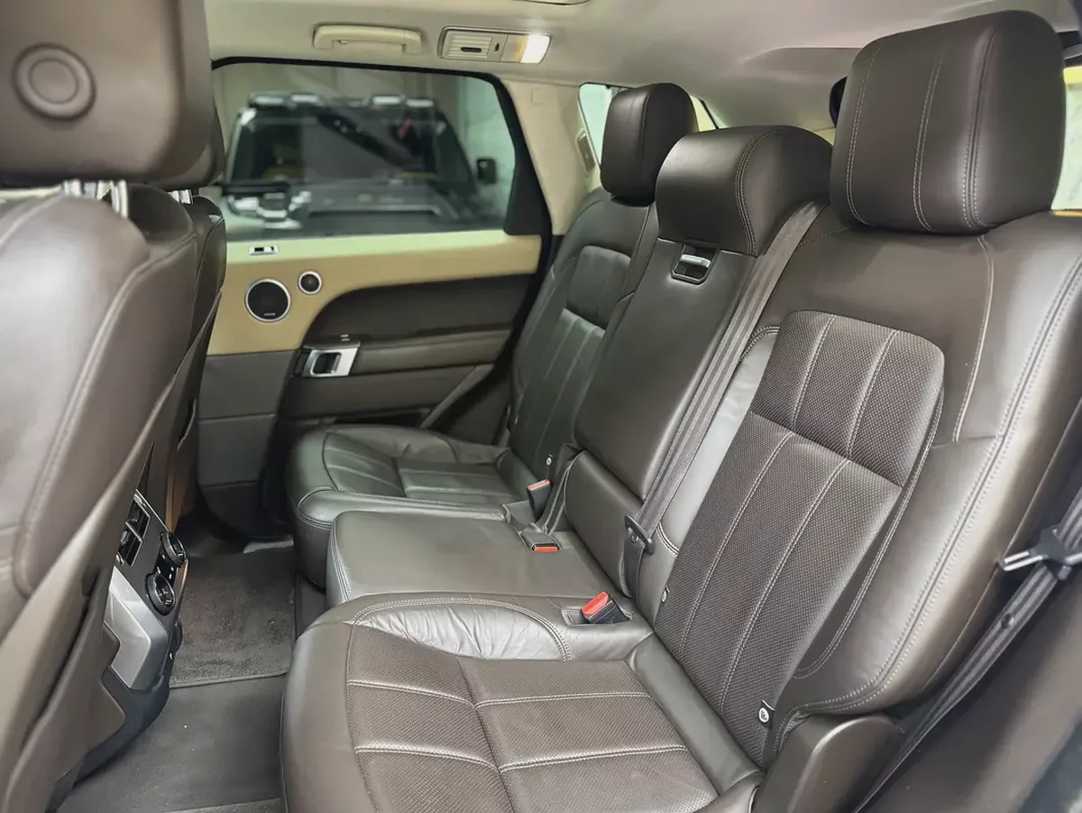 2022 Land Rover Range Rover Sport HSE - European Specs - Pristine Condition-12-12