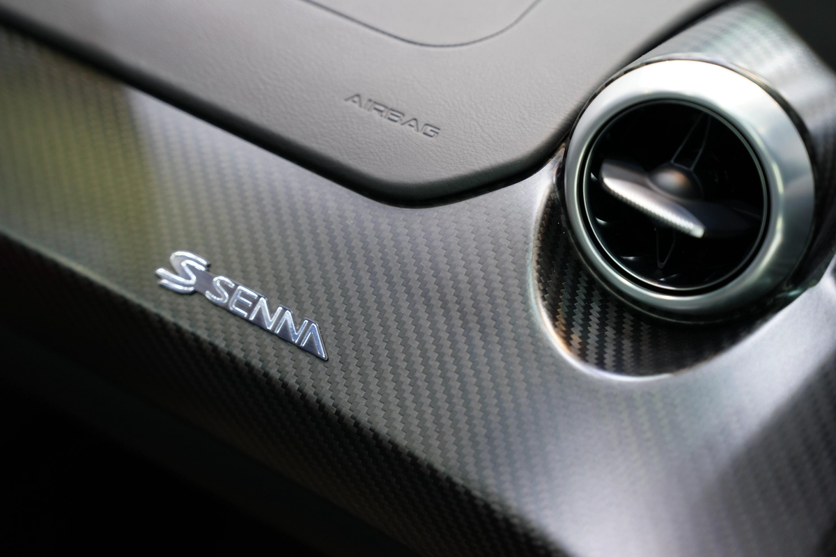 McLaren Senna 2019-10-10