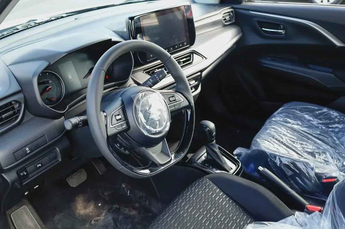 Suzuki Swift 2026/ GLX 1.2L/  Available Now-7-7