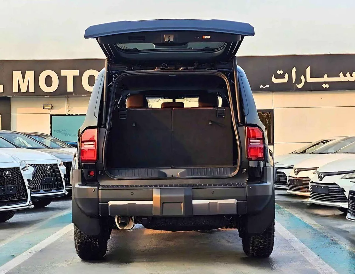 Toyota Prado ADVENTURE TURBO | 2.4L PETROL V4 | GCC SPEC | LEATHER WITH DRIVE ELECTRIC SEAT (CODE # PTADV2)-6-0