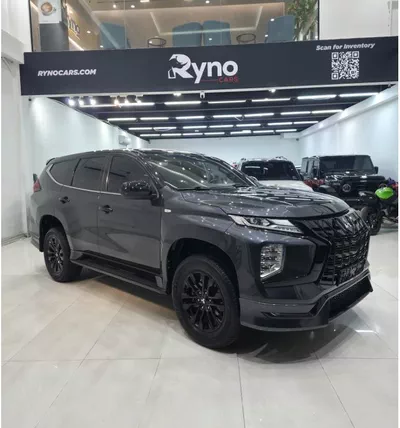 2022 Mitsubishi Montero Sport Signature Edition 3.0L V6 // EMI Starts from 1,350 AED-0